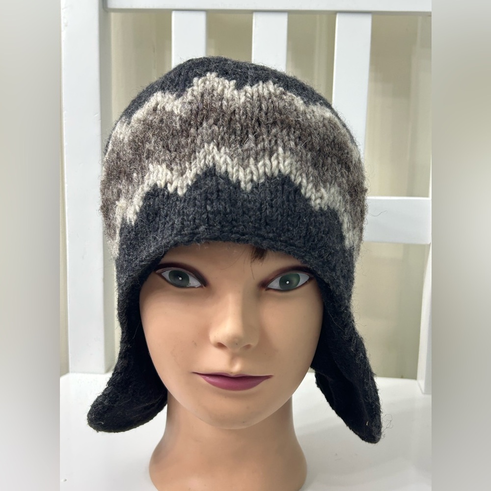 Everest Designs Fleece Lined Wool Hat Ear Flaps Women’s One Size - Picture 3 of 6